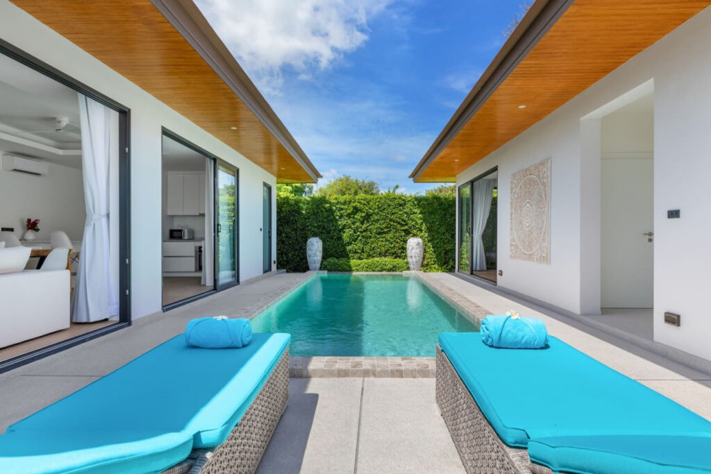 Bali Style Pool Villa – Private & Serene