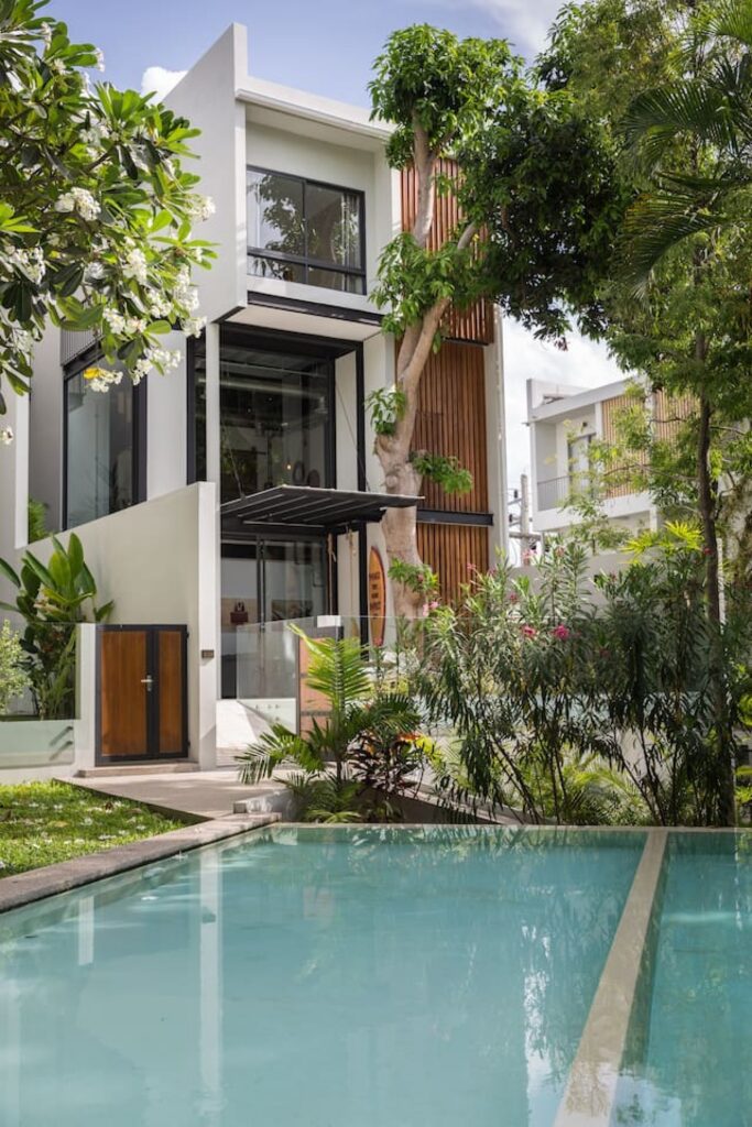 Mango Tree House – NY Loft Villa near Fisherman’s